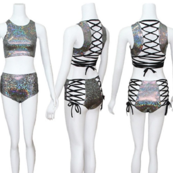Holographic Crop Top & High Waisted 2-Piece Set - Picture 3 of 4